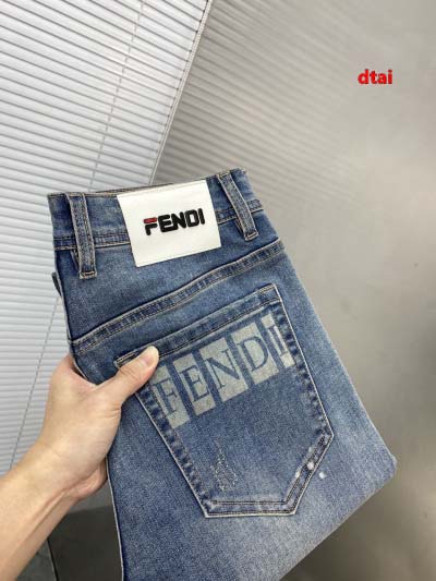 2024年12月26日入荷秋冬新品  FENDI  ジーンズ...