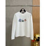 2024年12月26日入荷秋冬新品 ルイヴィトン  長袖 Tシャツdtai工場
