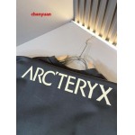 2024年12月30日新品ARCTERYX スウェット chengyuan工場