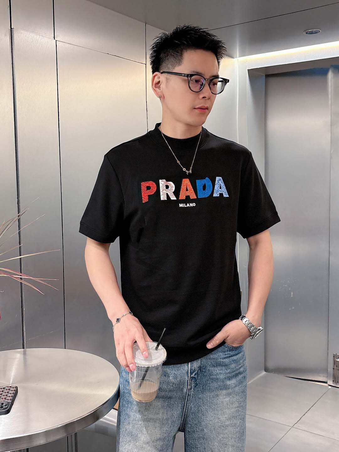 2025年早春新品PRADA半袖 Tシャツ  chengyu...