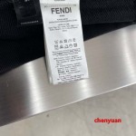 2024年12月30日新品 FENDI カシミヤセーター  chengyuan工場