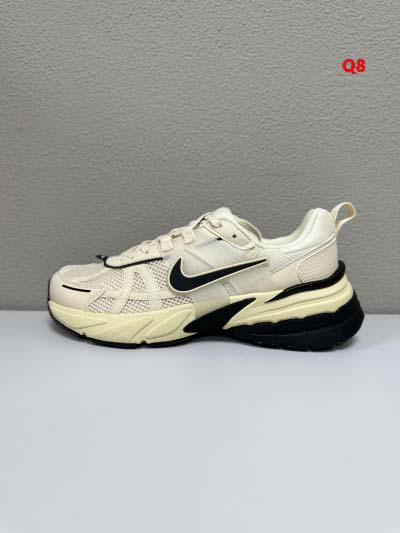 2024年12月31日秋冬人気新品入荷 NIKE スニーカー...