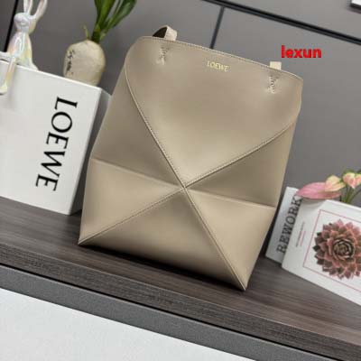 2025年早春新品入荷 LOEWE 本革 バッグ lexun...