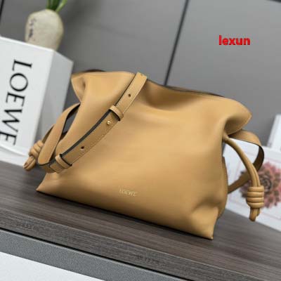 2025年早春新品入荷 LOEWE 本革 バッグ lexun...