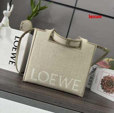 2025年早春新品入荷 LOEWE 本革 バッグ lexun...