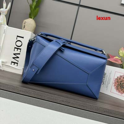 2025年早春新品入荷 LOEWE 本革 バッグ lexun...