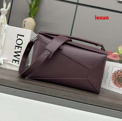 2025年早春新品入荷 LOEWE 本革 バッグ lexun...