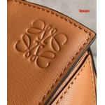 2025年早春新品入荷 LOEWE 本革 バッグ lexun工場size:24*10*14cm