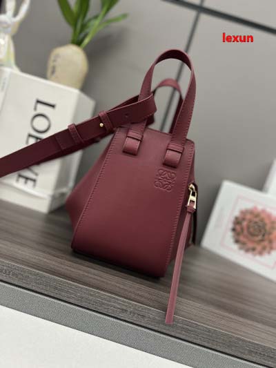 2025年早春新品入荷 LOEWE 本革 バッグ lexun...