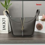 2025年早春新品入荷 LOEWE 本革 バッグ lexun工場 size：20*19*14