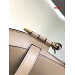 2025年早春新品入荷 LOEWE 本革 バッグ lexun工場size:20*19*11.5 cm