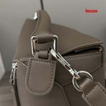 2025年早春新品入荷 LOEWE 本革 バッグ lexun工場33*14.7*21.5cm