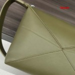 2025年早春新品入荷 LOEWE 本革 バッグ lexun工場size:22.7*12*15.5CM