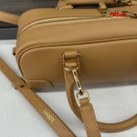 2025年早春新品入荷 LOEWE 本革 バッグ lexun工場Size:23*10*11CM