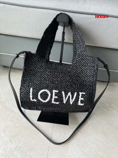 2025年早春新品入荷 LOEWE 本革 バッグ lexun...