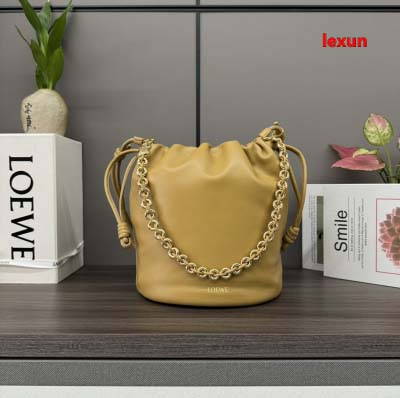 2025年早春新品入荷 LOEWE 本革 バッグ lexun...