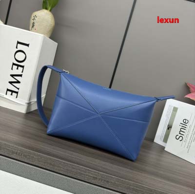 2025年早春新品入荷 LOEWE 本革 バッグ lexun...