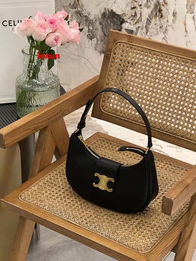 2025年早春新品入荷 CELINE 本革 バッグ lexu...