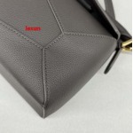 2025年早春新品入荷 LOEWE 本革 バッグ lexun工場size:24*10.5*16CM