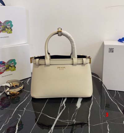 2025年早春高品質新品入荷 PRADA  バッグ 3工場