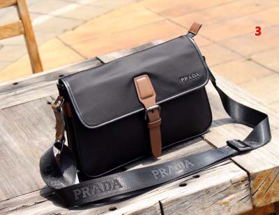 2025年早春高品質新品入荷 PRADA  バッグ 3工場