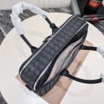 2025年早春高品質新品入荷 Bottega Veneta  バッグ 3工場