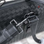 2025年早春高品質新品入荷 Bottega Veneta  バッグ 3工場