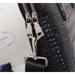 2025年早春高品質新品入荷 PRADA  バッグ 3工場