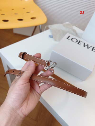 2025年早春新品入荷LOEWE 女性 本革 ベルト ZJ工場