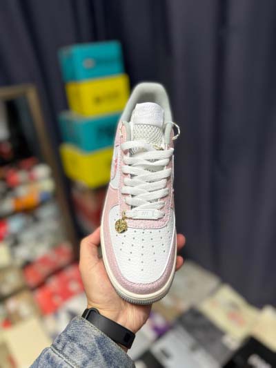 2025年1月27日新品入荷 Nike Air Force 1 CNYスニーカー/ランニングシューズ/カジュアルシューズ