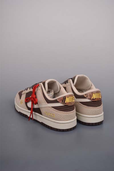 2025年1月27日新品入荷nike SB DuNike Low Gucci スニーカー/ランニングシューズ/カジュアルシューズ