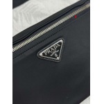 2025年早春新品入荷 PRADA  バッグの男性 3工場