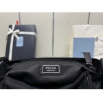 2025年早春新品入荷 PRADA  バッグの男性 3工場