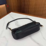 2025年早春新品入荷 PRADA  バッグ  3工場