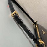 2025年早春新品入荷 PRADA  バッグ  3工場