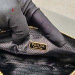 2025年早春新品入荷 PRADA  バッグ  3工場