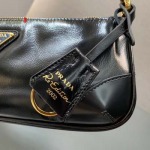 2025年早春新品入荷 PRADA  バッグ  3工場