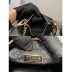 2025年早春新品入荷 PRADA  バッグ  3工場