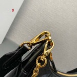 2025年早春新品入荷 PRADA  バッグ  3工場