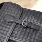 2025年早春新品入荷 Bottega Veneta  バッグの男性 3工場