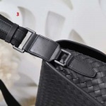 2025年早春新品入荷 Bottega Veneta  バッグの男性 3工場