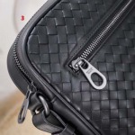 2025年早春新品入荷 Bottega Veneta   バッグの男性 3工場