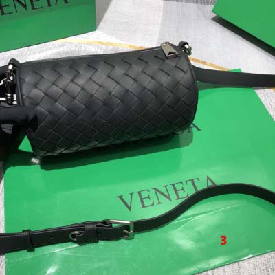 2025年早春新品入荷Bottega Veneta バッグの...