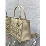 2025年早春高品質新品入荷 ディオール TOTE バッグ XIU工場