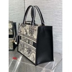 2025年早春高品質新品入荷 ディオール TOTE バッグ XIU工場