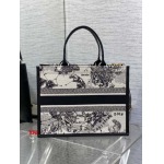 2025年早春高品質新品入荷 ディオール TOTE バッグ XIU工場