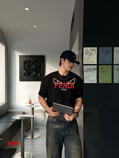 2025年原版復刻新品入荷FENDI 半袖 Tシャツ 050...