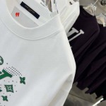 2025年1月9日早春新品入荷ルイヴィトン 半袖 Tシャツ  boch工場