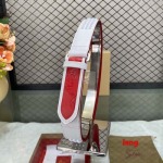 2025年早春新品入荷  Christian Louboutin 本革 ベルト LANG工場