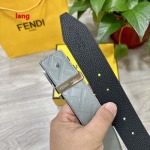 2025年早春新品入荷 FENDI  本革 ベルト LANG工場